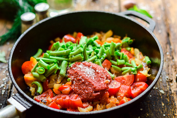 тушеные овощи на сковороде рецепт фото 7